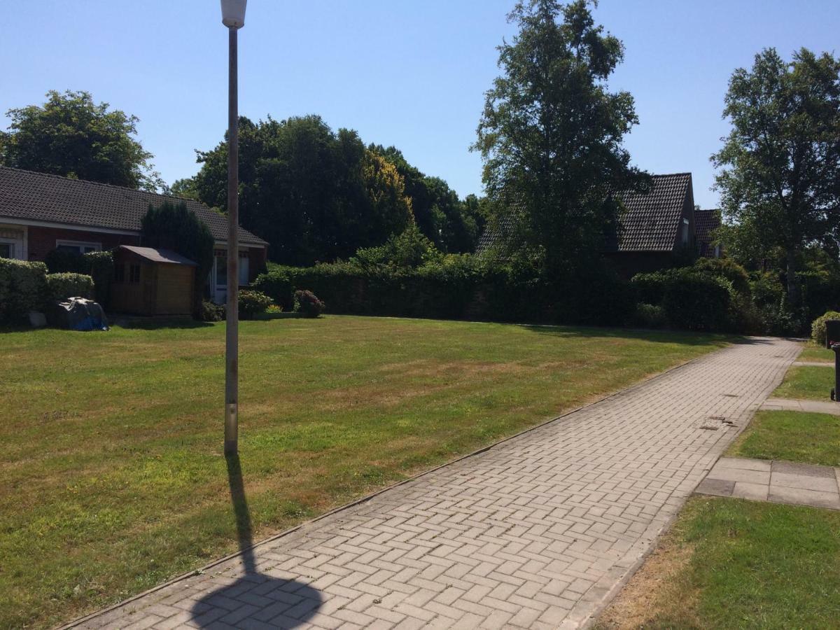 „Luettje Nuest“ Appartement Emden Buitenkant foto